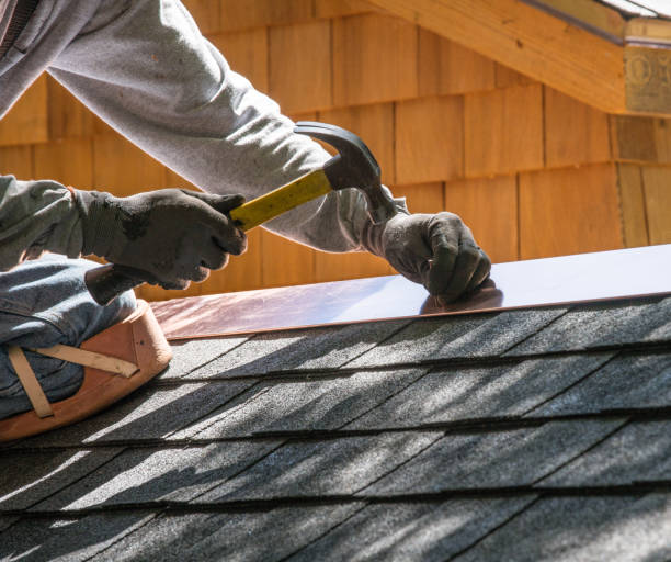Best Local Roofing Companies  in Desert Aire, WA